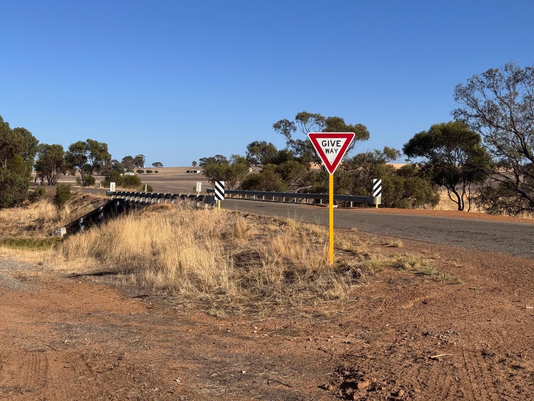 Bremer Road Bridge Closed